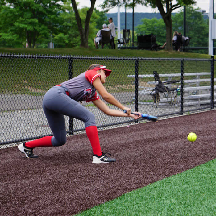 Kamyrn Bonneau hitting